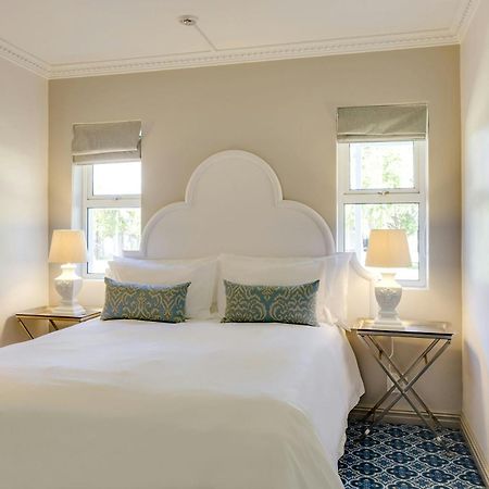 Protea Hotel By Marriott Cape Town Mowbray Екстериор снимка