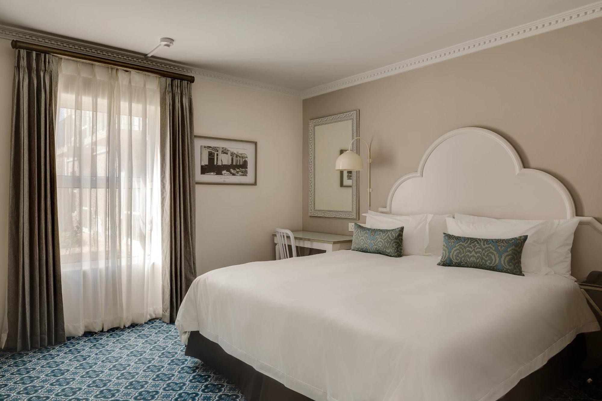Protea Hotel By Marriott Cape Town Mowbray Екстериор снимка