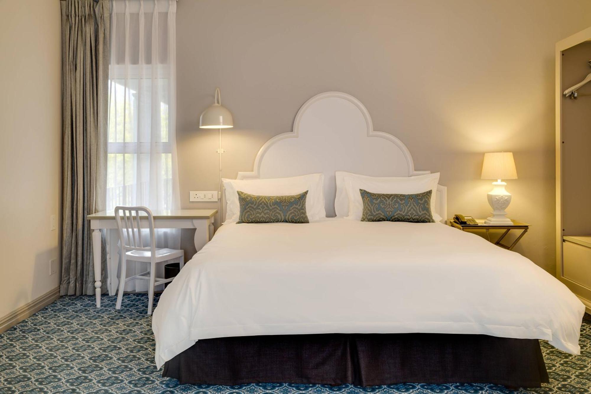 Protea Hotel By Marriott Cape Town Mowbray Екстериор снимка